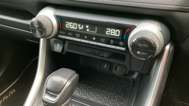 Toyota RAV4 2.5 VVT-i Hybrid Design 5dr CVT 2WD Hybrid Estate